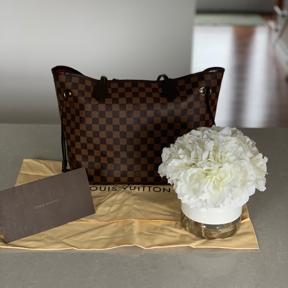 *SOLD*Louis Vuitton Neverfull MM Damier Ebene - Picture 1 of 5